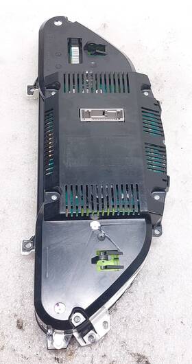 257-51261 Audi 2007-2008 Q7 Instrument Gauge Cluster Mph Speedometer