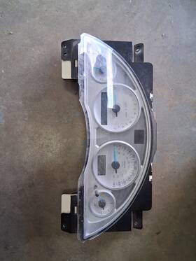 09377948 Buick Speedometer Instrument Cluster 2003 Rendezvous