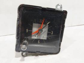 1247263 Buick 1975 1976 1977 Regal Interior Dash Dashboard Cluster Time Clock Tested