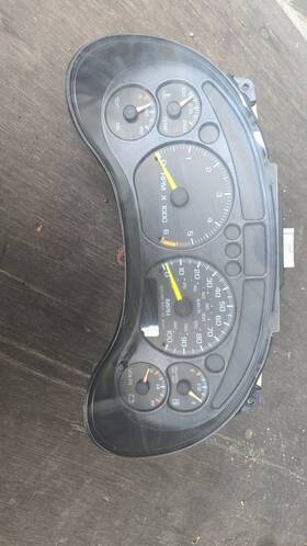 09353785 Chevrolet 98-05 Chevy Blazer Gmc Jimmy Speedometer Instrument Cluster Gauges