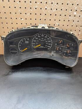 16264095cdkj Chevrolet Speedometer Instrument Cluster 00-02 Silverado/sierra/yukon/tahoe 274 900 Miles