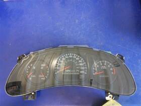 257-03866 Chevrolet Speedometer Cluster Canada Opt Uh8 Fits 00-05 Monte Carlo 218158