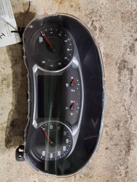 257-13592 Chevrolet Speedometer Cluster Z 4th Digit New Style Vin X Mph Fits 16 Malibu 3383310