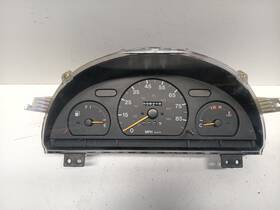 257-61263 Chevrolet 96-00 Geo Metro Instr Speedometer Cluster Miles 38218 Oem