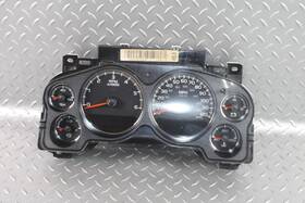25861676 Chevrolet 07-08 Tahoe 269k Miles Instrument Gauge Cluster Speedometer Tachometer Oem