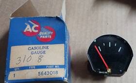 5643018 Chevrolet 1960-63 Chevy Pickup Series 10-30 Gasoline Gauge In Box Nos