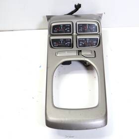 625.gm1w15 Chevrolet 2010-2015 Camaro Ss Coupe Gauge Pod Console Floor Automatic Trans 2800