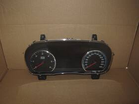 84166517 Chevrolet 2017 Chevy Silverado Sierra Suburban Tahoe Yukon Truck Speedometer Cluster 49k