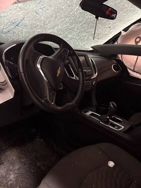 84327412 Chevrolet Used Front Center Infotainment Display Fits 2020 Equinox Forward Coll