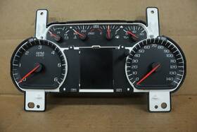 84390798 Chevrolet 2018 Chevy Silverado Speedometer Gauge Cluster Miles Unknown Oem