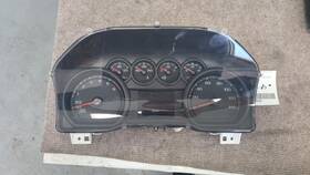 86594855 Chevrolet 2024 Gm 1500 Trucks Speedometer 140mph 2.7l 18k Miles Id
