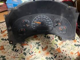 9351165 Chevrolet 2001-03 Chevy Express Van 2500 3500 Diesel Instrument Cluster Gauge Speedometer