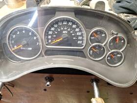 H6hw Chevy 2005 Gmc Envoy Denali Gaige Cluster