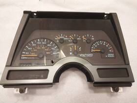22537615 Delco 88-90 Chevy Cavalier Speedometer Instrument Cluster