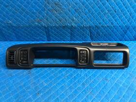 05265659 Dodge 1994 Plymouth Voyager Speedometer Instrument Cluster Bezel Trim Oem