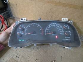 56045679 Dodge 00 01 Ram 1500 Speedometer Instrument Cluster 240k Miles