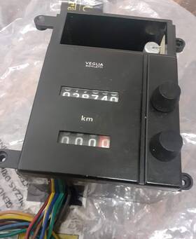 51.7284.998.0 Ferrari 83-85 Mondial Qv Odometer / Trip Meter Instrument Light Dimmer 119153