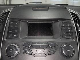 251688 Ford Used Front Center Infotainment Display Fits 2016 Edge Dash Mo