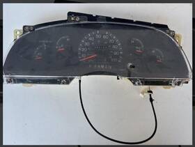 257-03398 Ford Instrument Speedometer Gauge Cluster 95k Miles For 00-01 E150 E250 E350