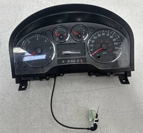 257-04558 Ford 2005 Freestar Instrument Gauge Cluster Mph Speedometer