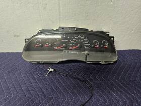 5c2t10849ej Ford Speedometer Instrument Cluster 2005 E350 Van Gauges Diesel