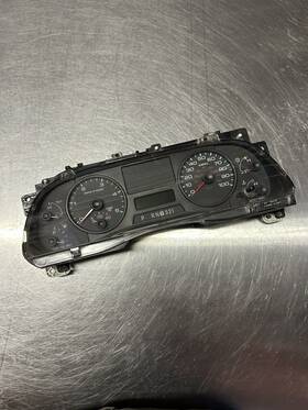 6c3t-10849-ja Ford 05-07 F-250 F350 Superduty 6.0 Diesel A/t Instrument Cluster Gauges