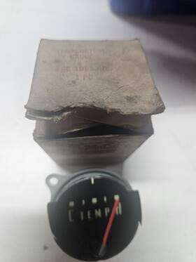 B6c-10883-d Ford Genuine Temp Gauge Fdv10883-d New Old Stock 1956 Truck
