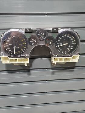 25045480 General Motors 1983 Camaro Instrument Cluster
