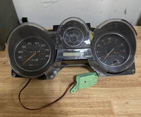 25048565 General Motors 1981-1987 Pontiac Grand Prix Tachometer Instrument Gauge Cluster