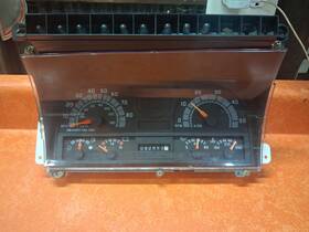 9377775 General Motors 1990-2002 Gmc Topkick Chevy Kodiak Instrument Speedometer Gauge Cluster