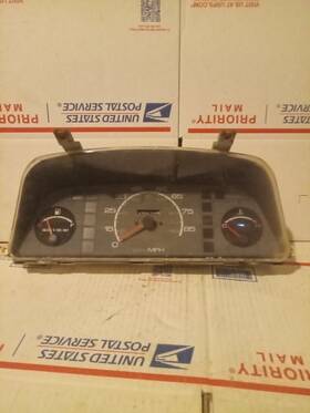 96060372 General Motors - Foreign 1989-1991 Geo Metro Instrument Cluster Speedometer Gauge Oem