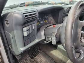 16220745 General Motors Oem 1996-1997 Chevy S-10 S-15 Speedometer Instrument Gauge Cluster Floor Shift