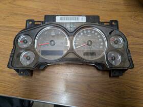 15929466 Gm 07-13 Sierra Yukon Denali Speedometer Gauge Cluster