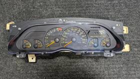 16193121 Gm 1993 Chevrolet Camaro V6 Instrument Panel Gauge Cluster With 74k Miles