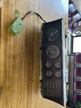 257-904 Gm 82-87 Olds Cutlass Supreme G-body Head Instrument Cluster Gauge Speedometer Oem