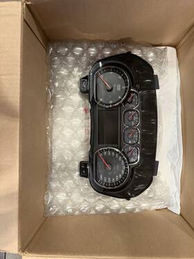 23250223 Gm Trucks Instrument Cluster With Multi Color Display 15-18 Tahoe Suburban Silverado