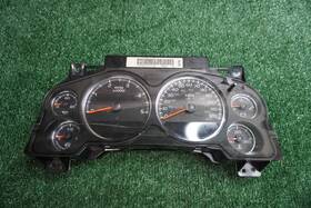 20964187 Gmc 2011 Sierra 3500 Speedometer Gauge Cluster Oem 12k Miles
