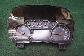 84597916 Gmc 2019 Yukon Slt Speedometer Gauge Cluster Oem 79 000