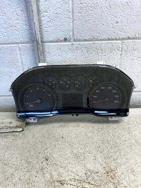 84934298 Gmc Truck 2023 Sierra350 3.5 Inch Screen Digital Speedometer Oem Part Number