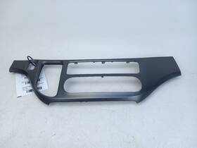 255.ho1o05 Honda Instrument Cluster Bezel For Odyssey 2005 Oem