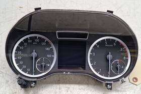 A0919007001 Infiniti 2017-2019 Qx30 Oem Speedometer Instrument Gauge Cluster