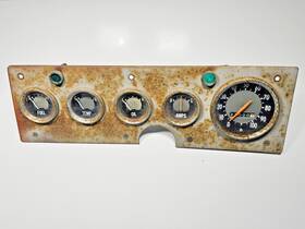 257-00434 International Harvester 1966-1971 Scout 800 Fuel Temp Oil Amps Speedometer Gauge Gauges