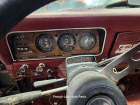 257-01069 Jeep Speedometer Cluster Fits 1985 Grand Wagoneer 1301342