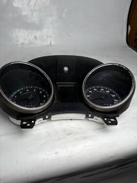 56046427aa Jeep 2011 Grand Cherokee Speedometer Id