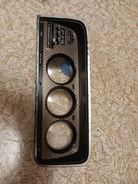 987932 Jeep 1973-85 Gauge Cluster Bezel With Non Ac Climate Control Amc Part #987932