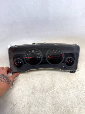 P05107008af Jeep 2007 Compass Speedometer Instrument Cluster Gauge Oem P05107008af Jeep 2007 Compass Speedometer Instrument Cluster Gauge Oem