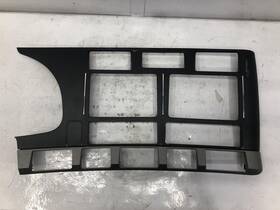 Kenworth S18-1061-01 2022-2027 T680 Trim Or Cover Dash Panel - Used P/n S18106101
