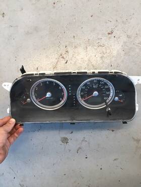940013f400 Kia 2004-2006 Amanti Instrument Cluster Speedometer Oem