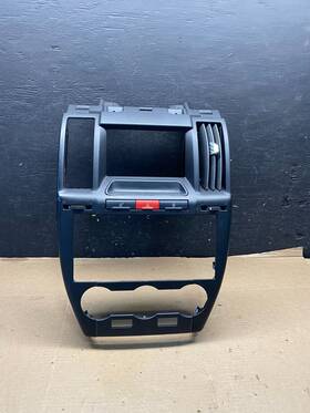 6h52-13d734 Land Rover 2008 - 2012 Lr2 Oem Center Radio Climate Dash Air Vent Bezel R2545 Dg