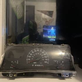 F8vf10a855a Lincoln 98 99 00 01 02 Town Car Instrument Gauge Cluster Speedometer Oem F8vf10a855a Lincoln 98 99 00 01 02 Town Car Instrument Gauge Cluster Speedometer Oem